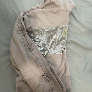 PINK CROPPED SWEATER